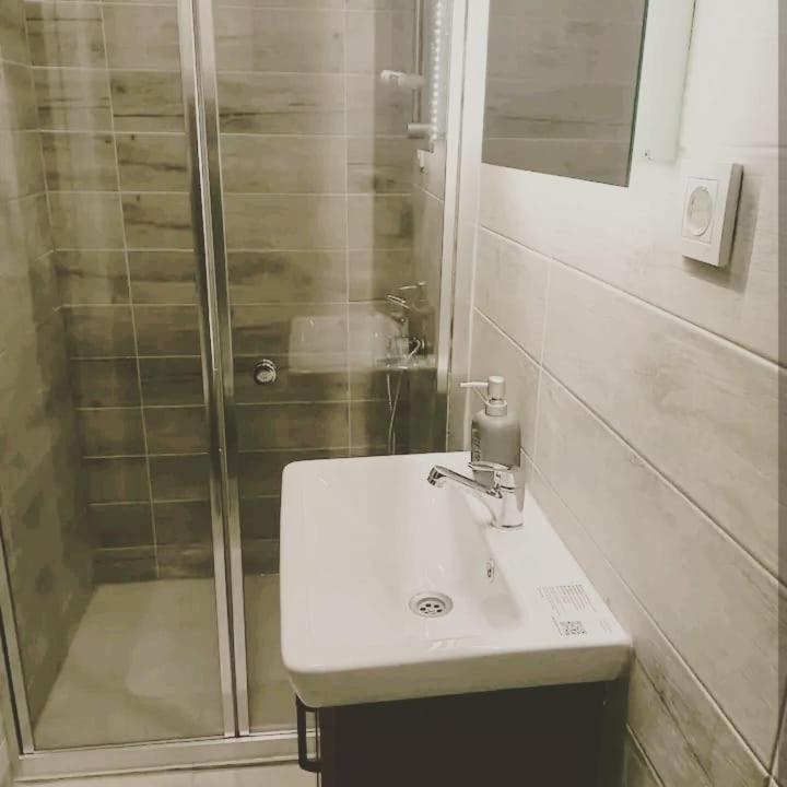 Darıca Sporkoey Hotel & Beach Club מראה חיצוני תמונה
